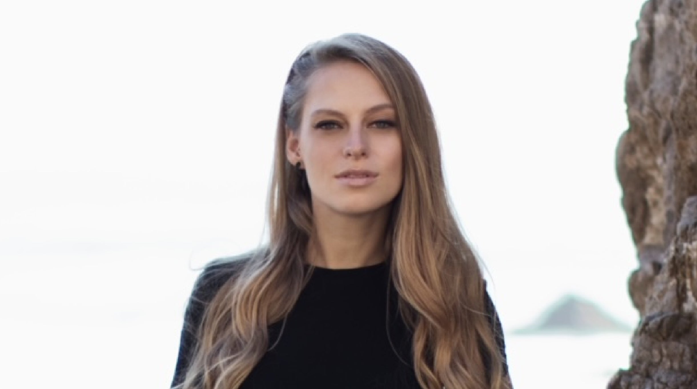 Nora En Pure (18 and Over)